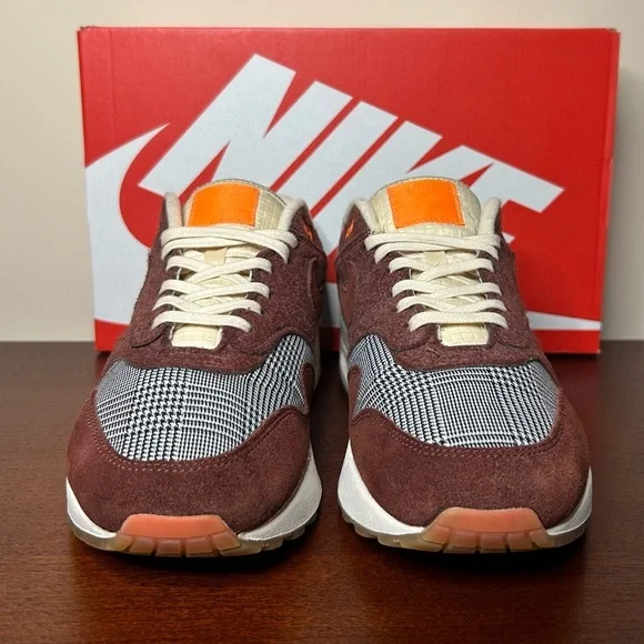 Nike | Nike Air Max 1 Houndstooth Bronze Eclipse (8.5M/10W) - Picture 3 of 16